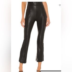 REVOLVE Amanda Uprichard Lorna pants Wonen Sz M Black cropped faux leather